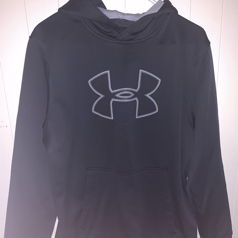 Under Armour Men’s Large Hoodie
